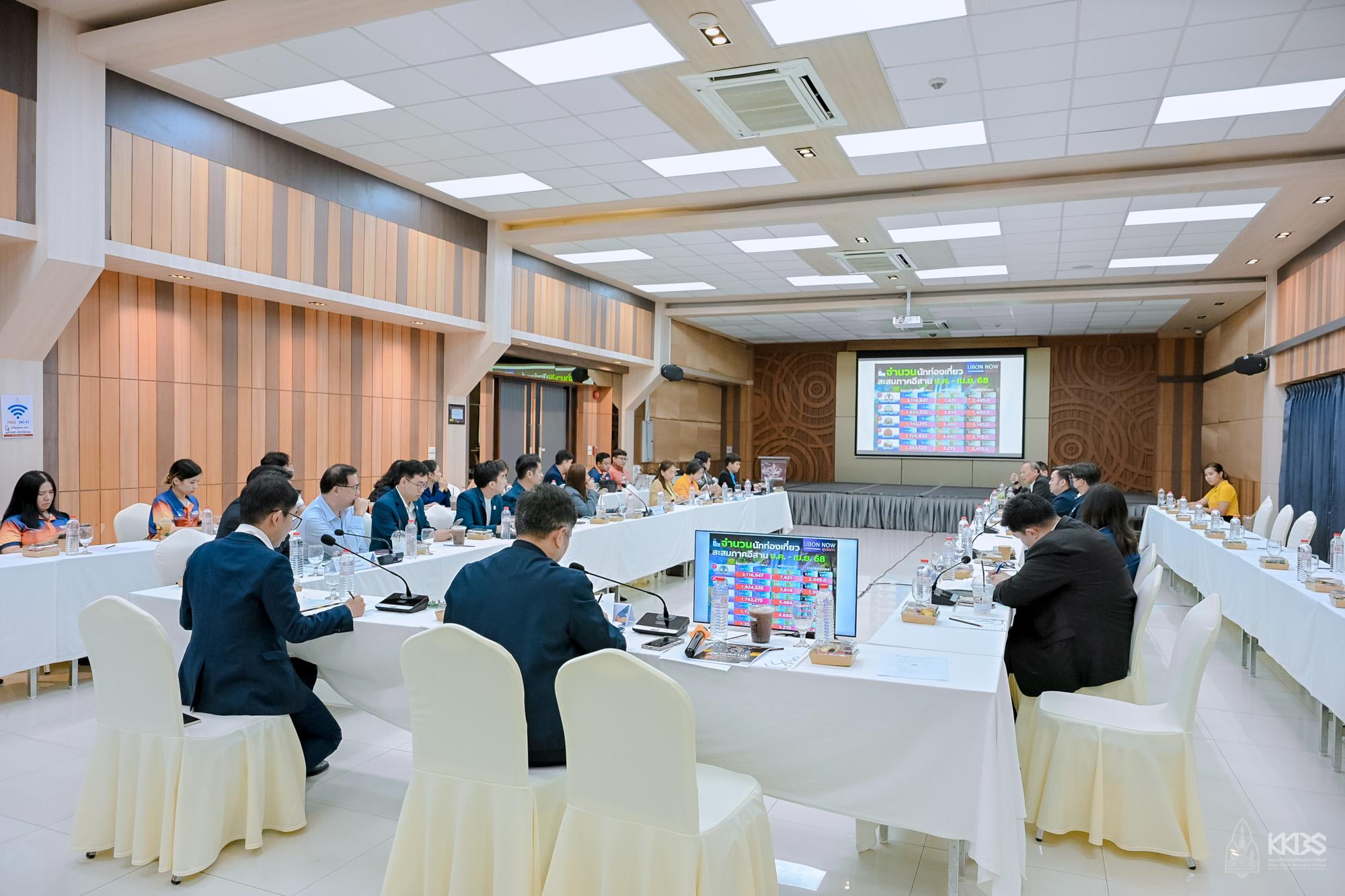 21052025_ประชุม 8 องค์กรเศรษฐกิจ-214