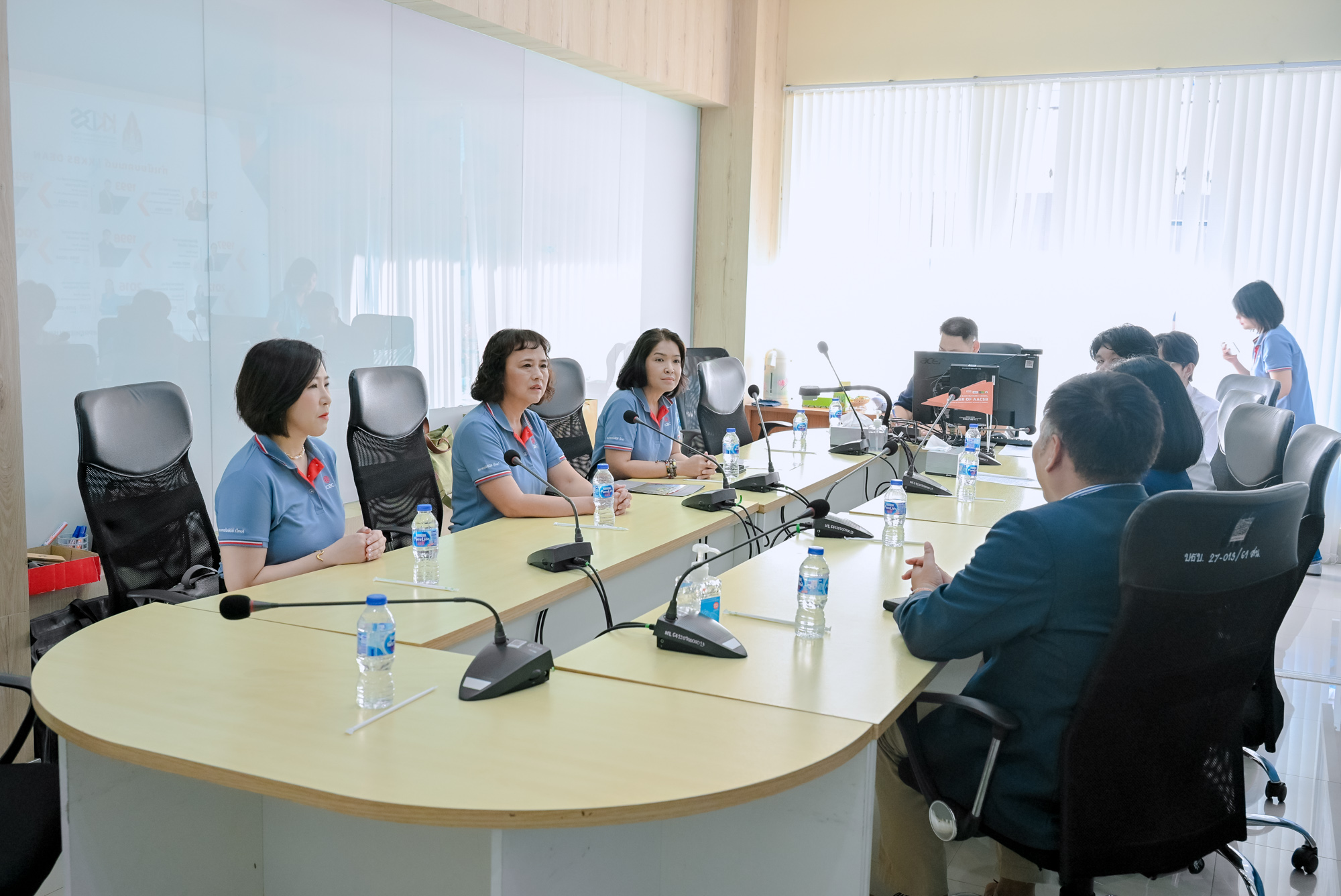 03102025_ICBC มอบทุนฯ-21