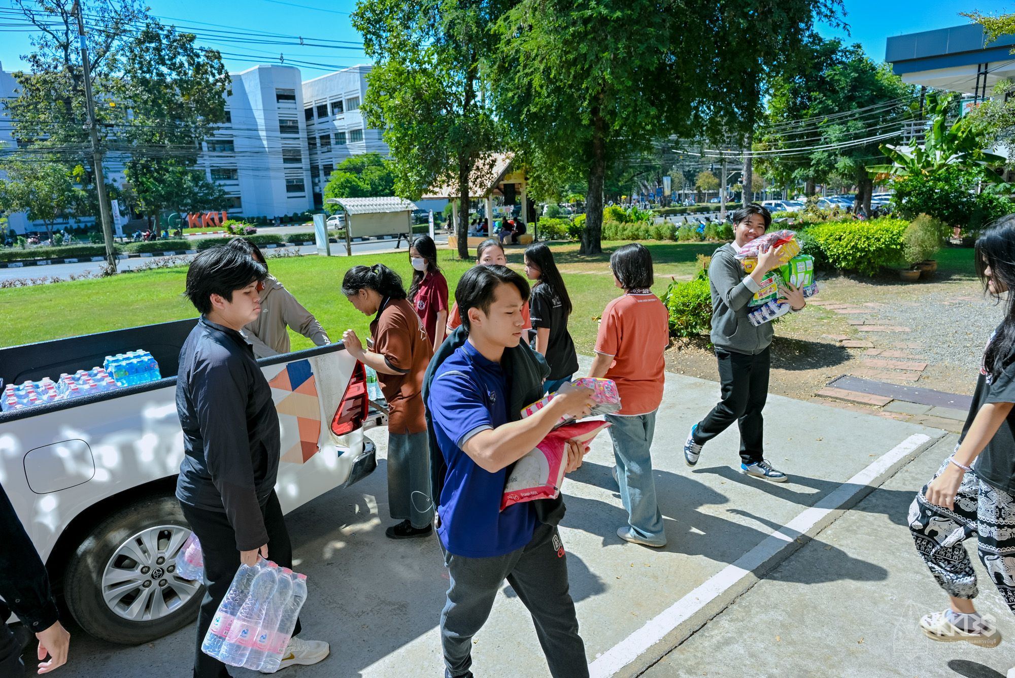 02122025_มอบของช่วยน้ำท่วม-37