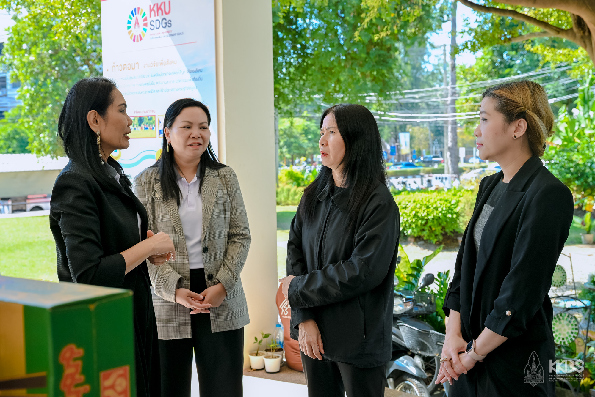 02122025_มอบของช่วยน้ำท่วม-81